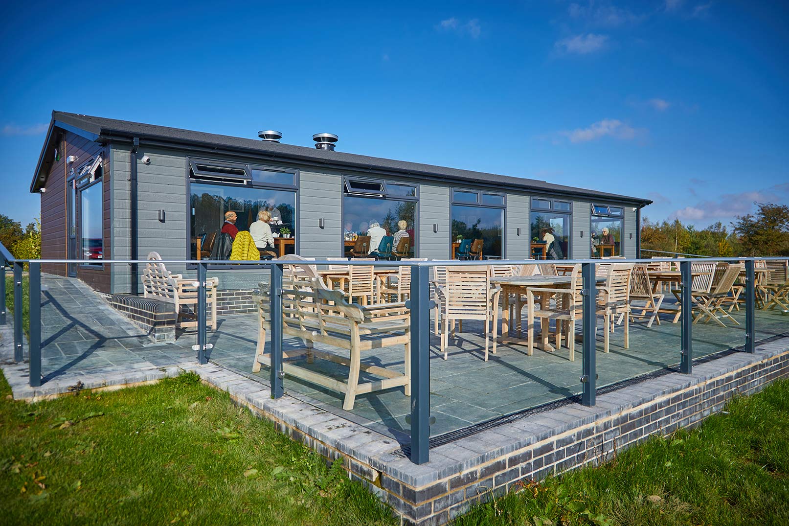 Heron Lakes Luxury Lodge Park Coastline Leisure