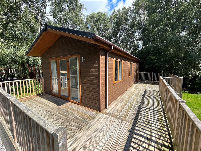 Tingdene holiday lodge for sale Hollicarrs holiday park